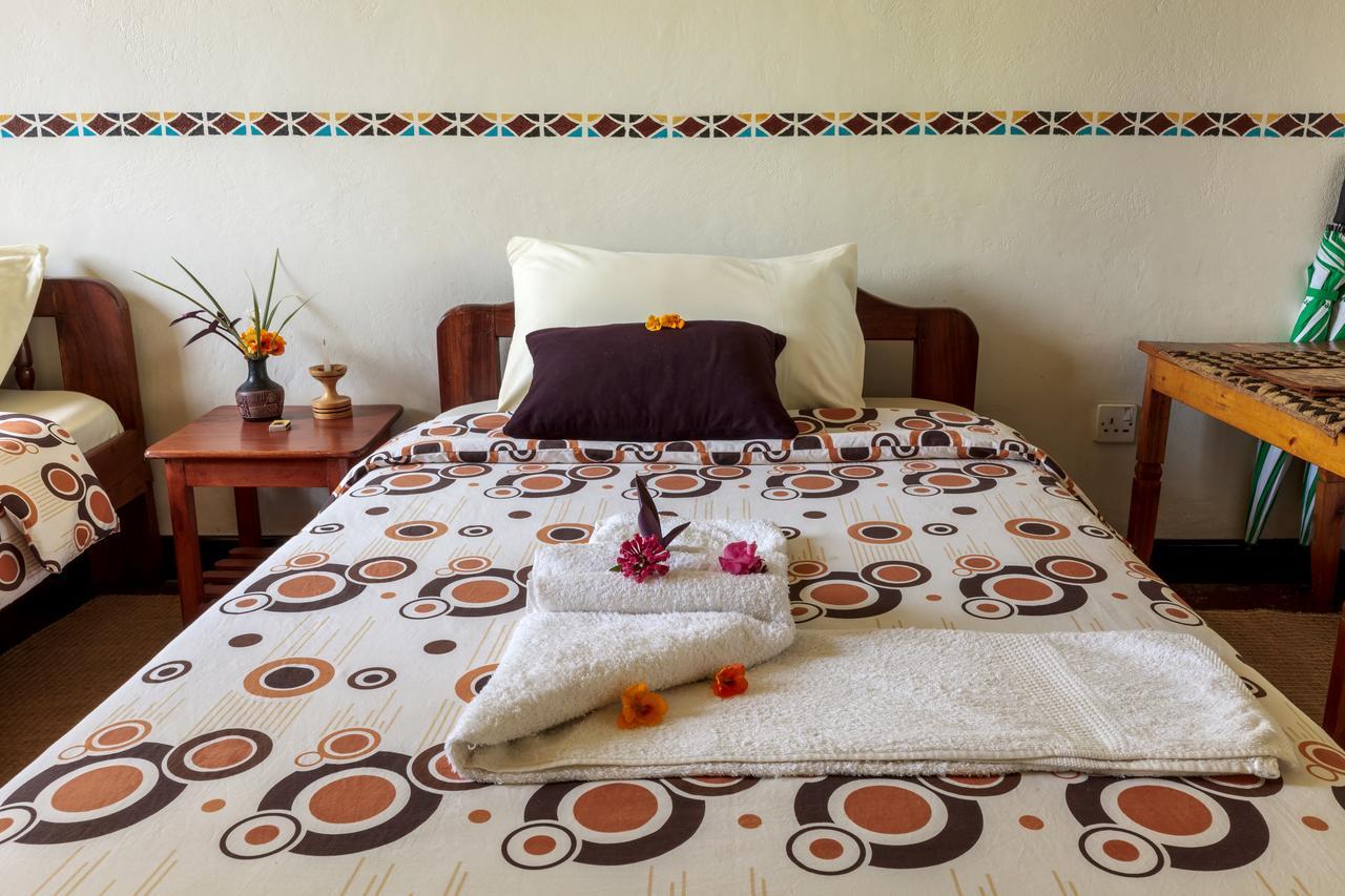 Travellers Rest Hotel Kisoro Esterno foto
