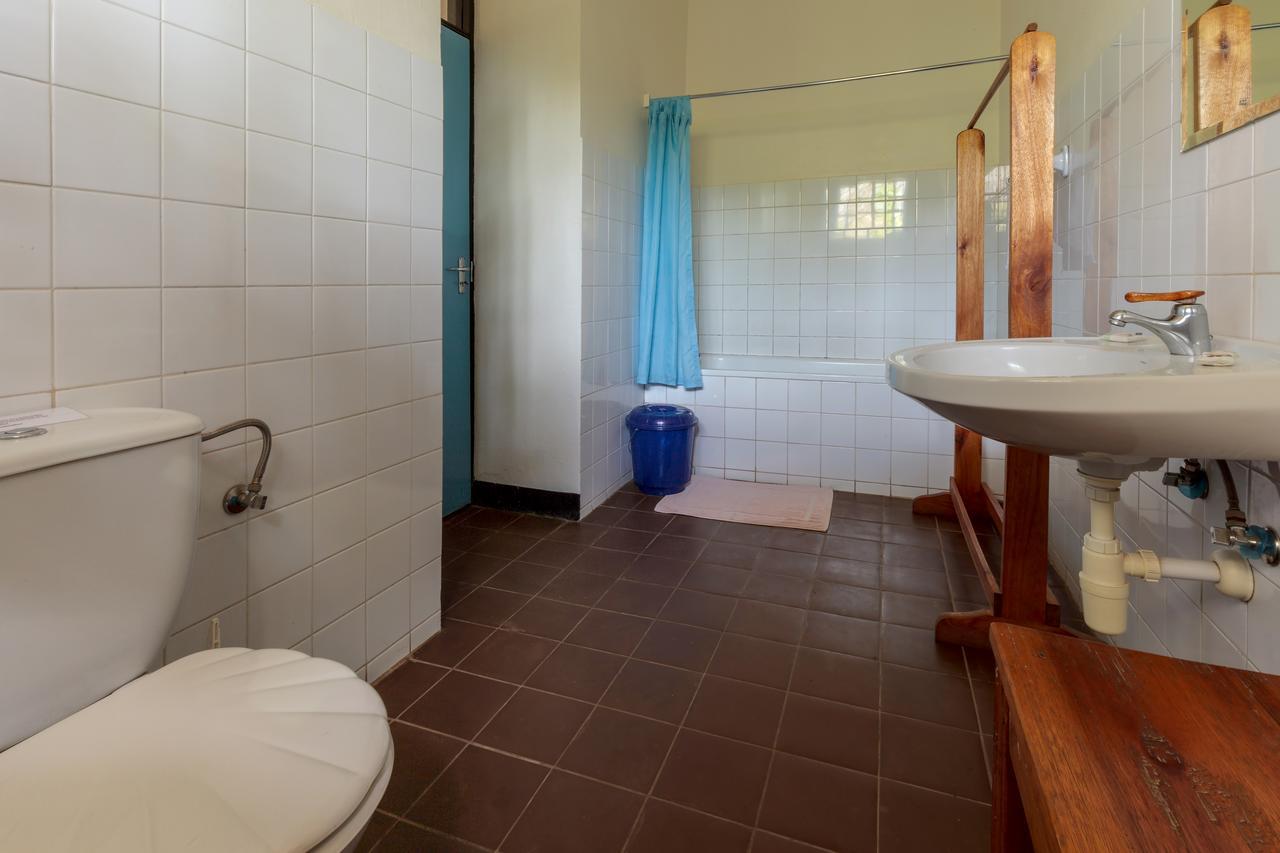 Travellers Rest Hotel Kisoro Esterno foto