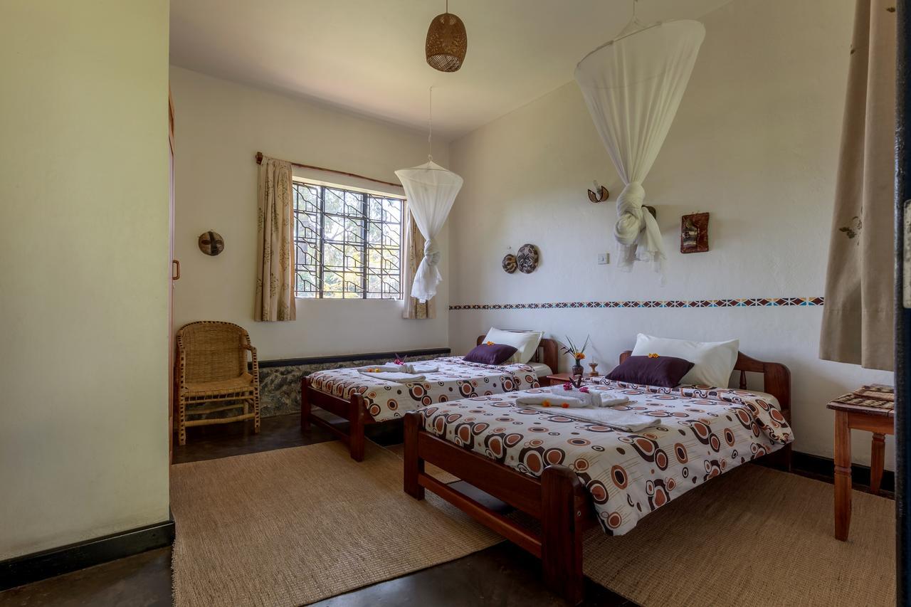 Travellers Rest Hotel Kisoro Esterno foto
