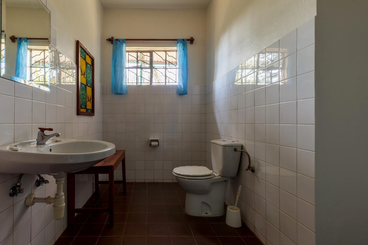 Travellers Rest Hotel Kisoro Esterno foto